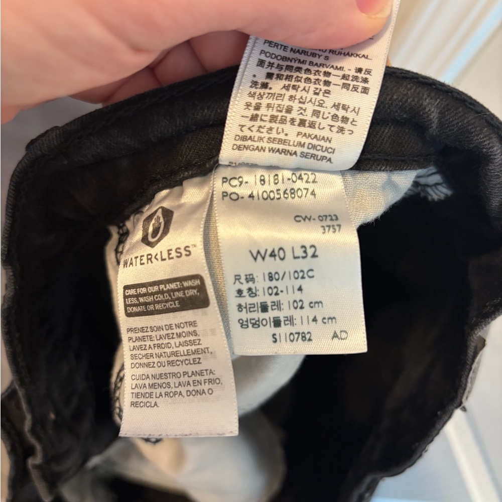 Men's Black Jeans - Picture 4 of 4